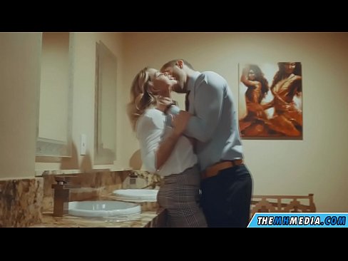 ❤️ När en bystig blondin förför dig på en offentlig toalett ❤ Kvalitets sex at us sv.assistdoctor23.ru ️❤